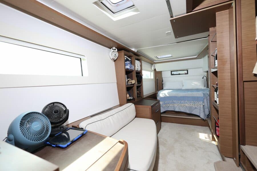 2020-lagoon-46-sail-9906407-20250830010437262-1.jpg