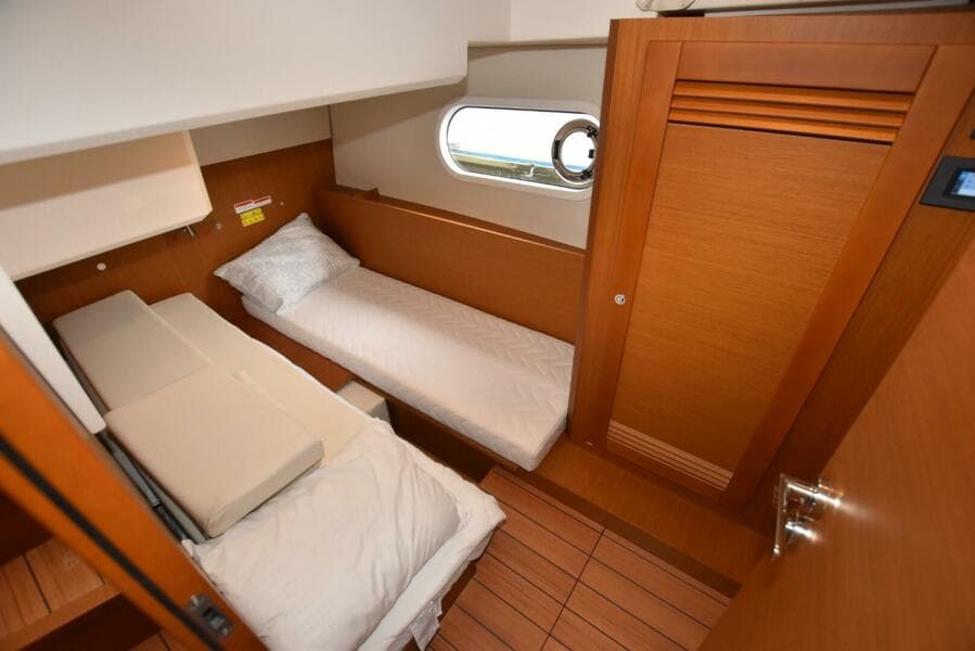 2023 Beneteau Swift Trawler 41 Fly