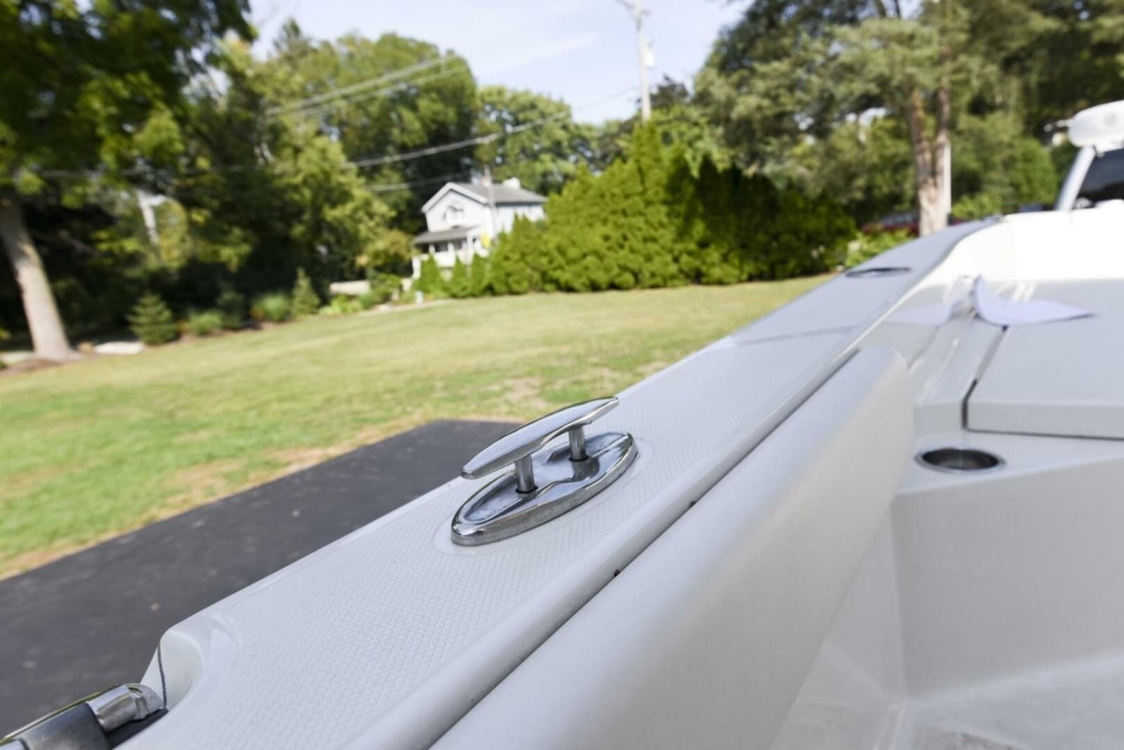2022 Ranger 2360 Bay