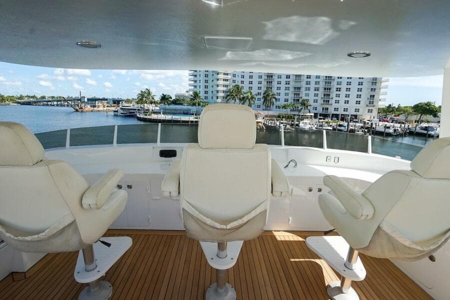 Luxury yacht helm with waterfront view, ABD 90 Explorer, 1996 model.