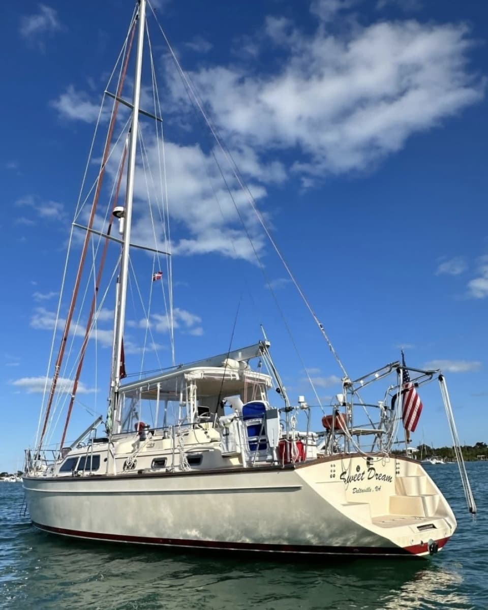 2005 Island Packet 485