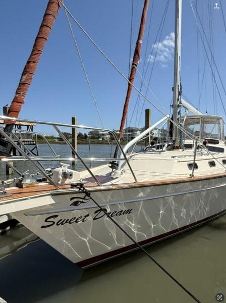 2005 Island Packet 485