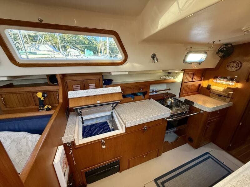 2005 Island Packet 485
