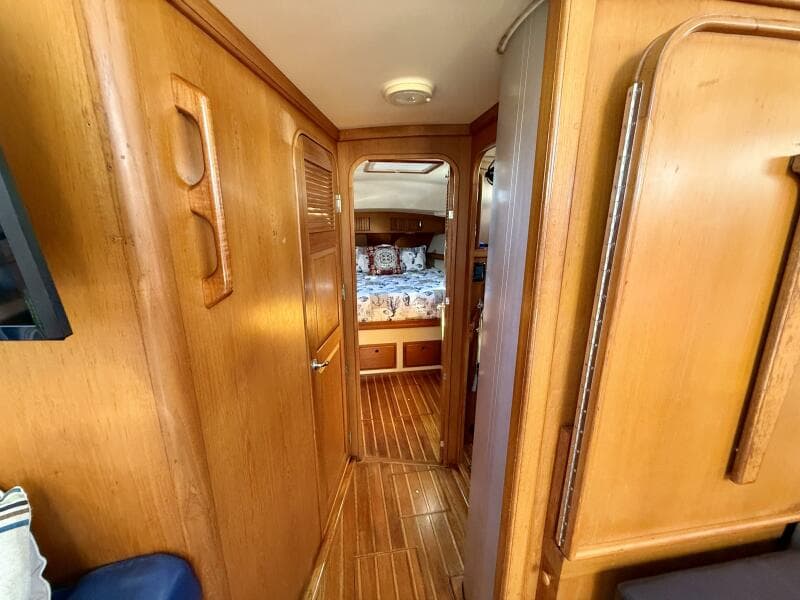 2005 Island Packet 485