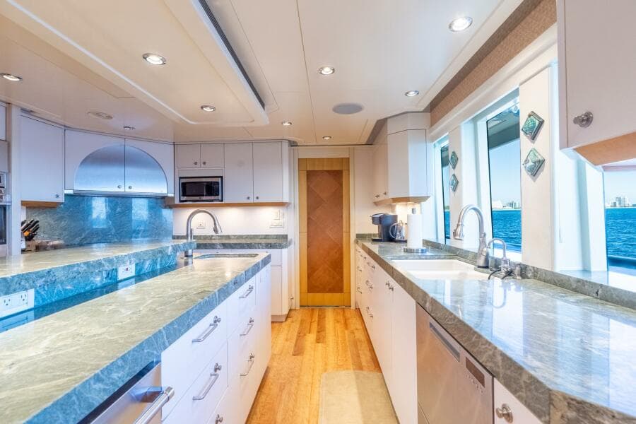 2001 Delta Marine Tri-Deck