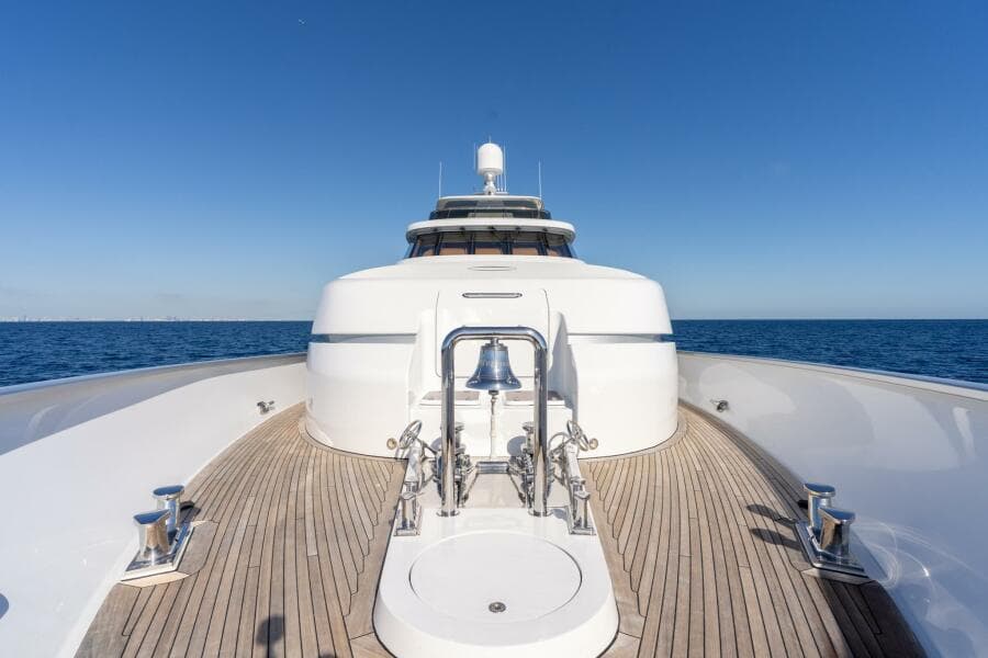 2001 Delta Marine Tri-Deck