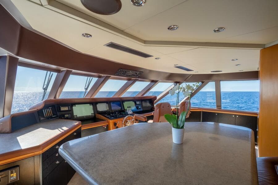 2001 Delta Marine Tri-Deck