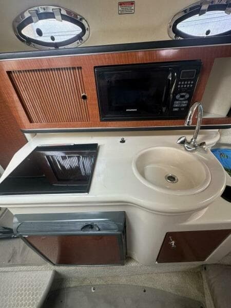 2004 Sea Ray 