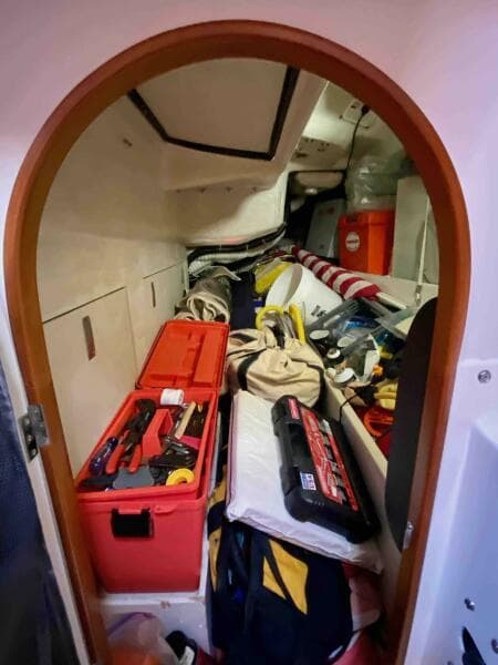 2001 J Boats J 46