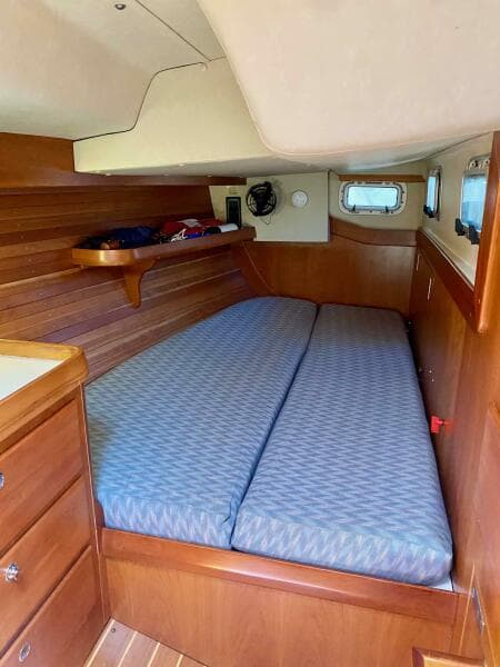 2001 J Boats J 46