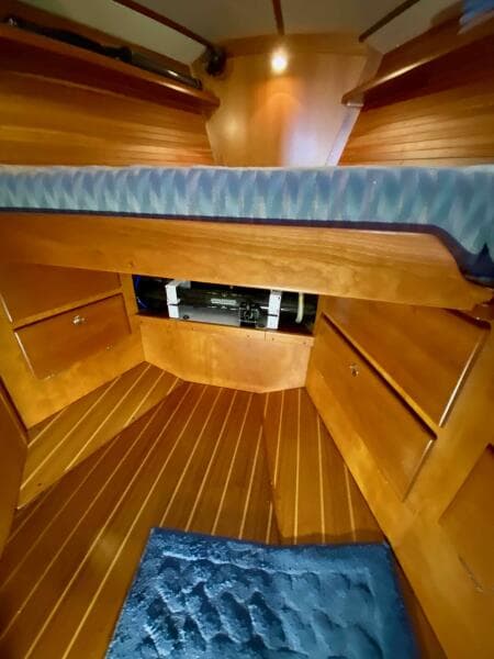 2001 J Boats J 46