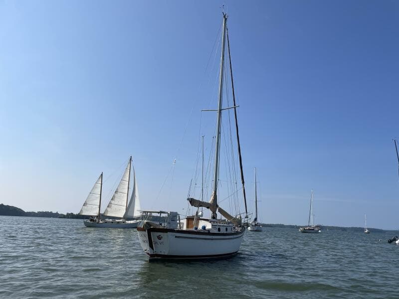 1979 Shannon 28 Cutter