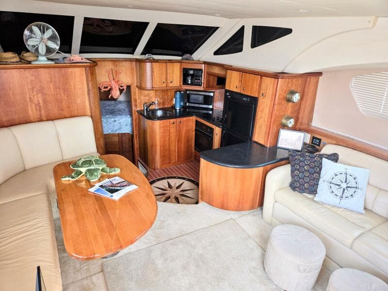 2003 Silverton 392 Aft Cabin Motor Yacht