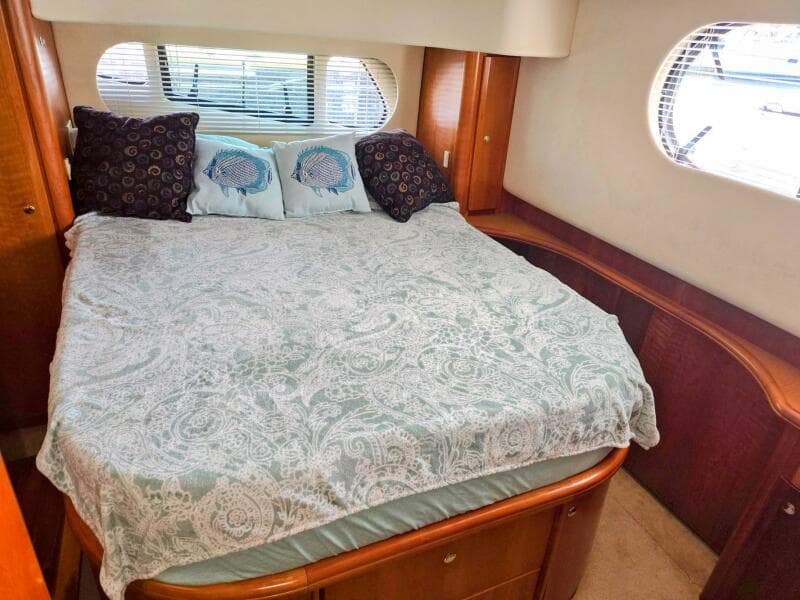 2003 Silverton 392 Aft Cabin Motor Yacht