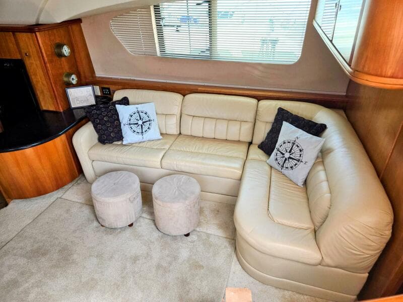 2003 Silverton 392 Aft Cabin Motor Yacht