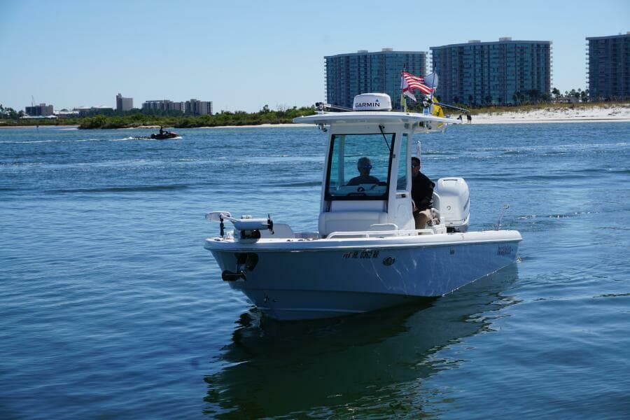 2022 25 Everglades 253cc Profile (12)