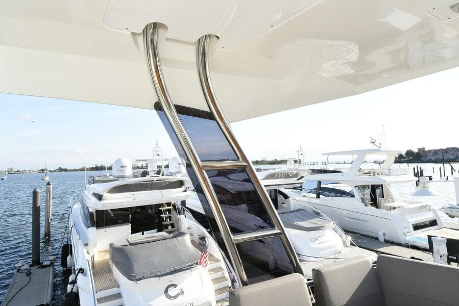 2018 Prestige 560 Fly