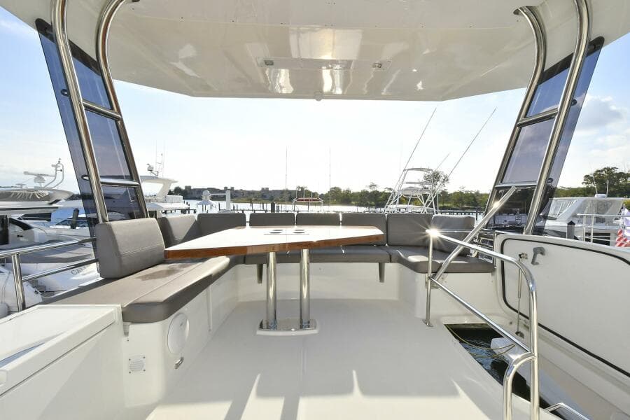 2018 Prestige 560 Fly