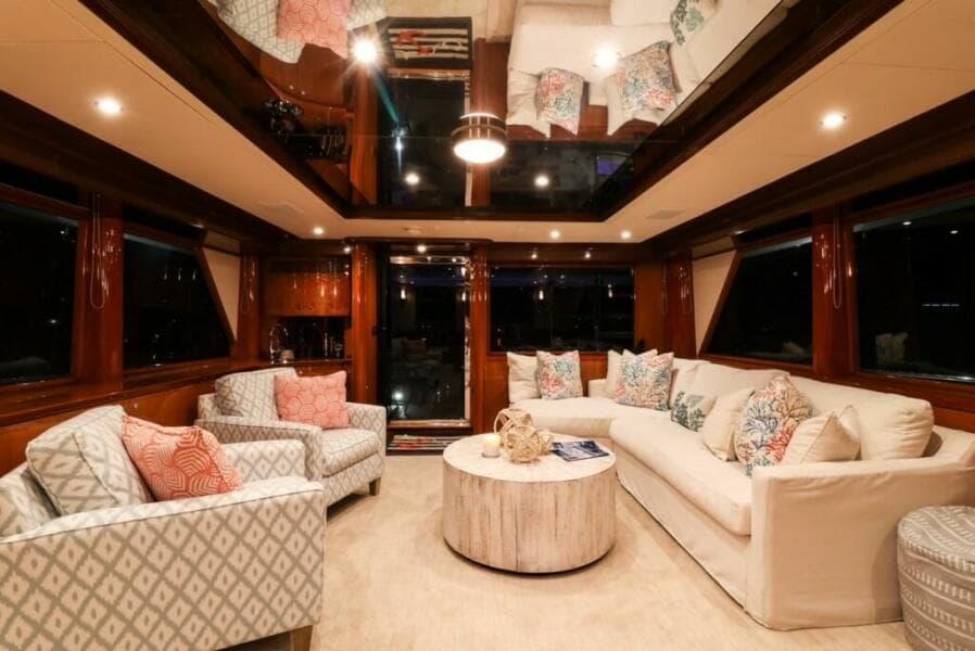 Ocean Alexander 78 Somewhere In Time- Salon