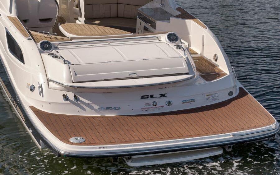 2016 Sea Ray 350 SLX