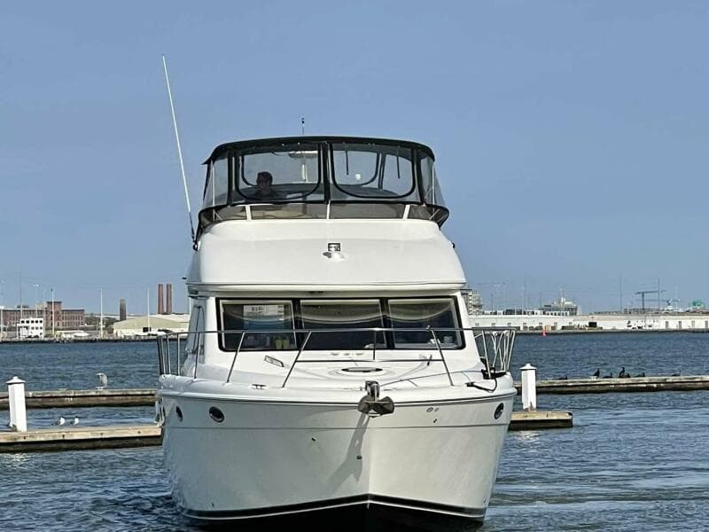 2006 Meridian 411 Sedan