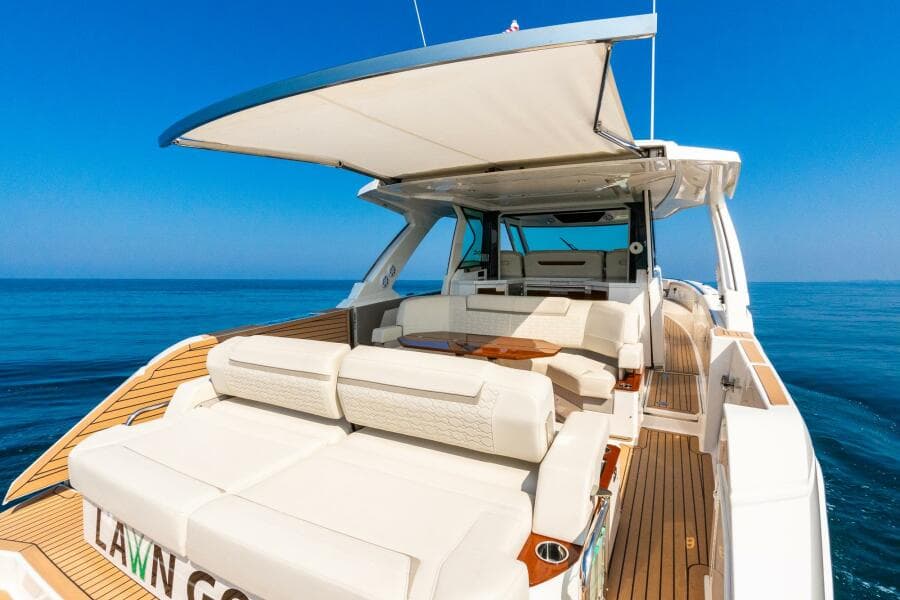 2022 Tiara Sport 