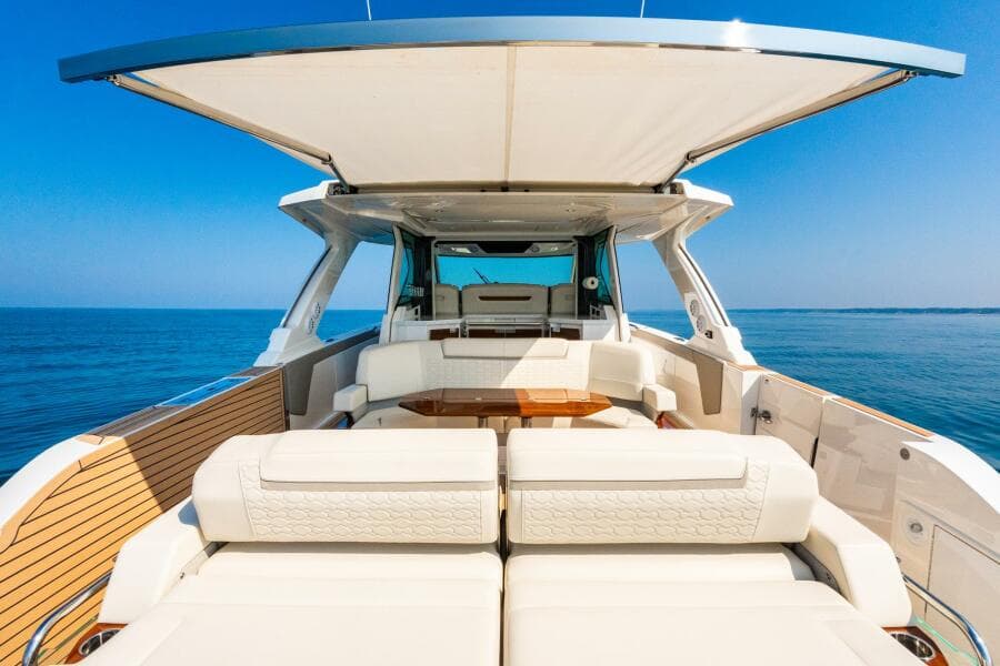 2022 Tiara Sport 