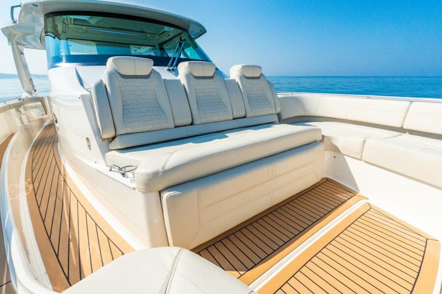 2022 Tiara Sport 