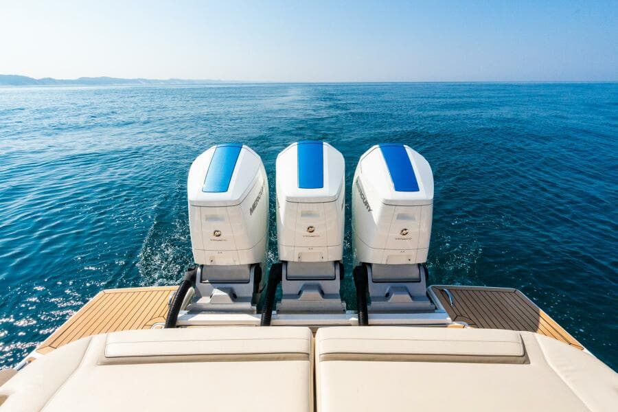 2022 Tiara Sport 