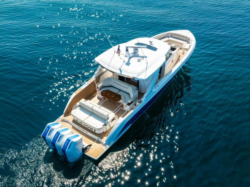 2022 Tiara Sport 