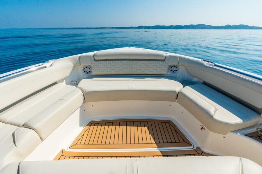 2022 Tiara Sport 