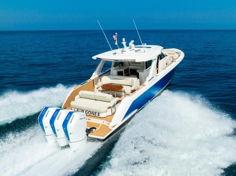 2022 Tiara Sport 
