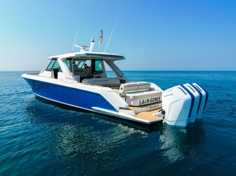 2022 Tiara Sport 