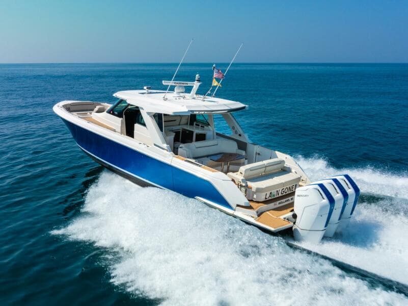 2022 Tiara Sport 