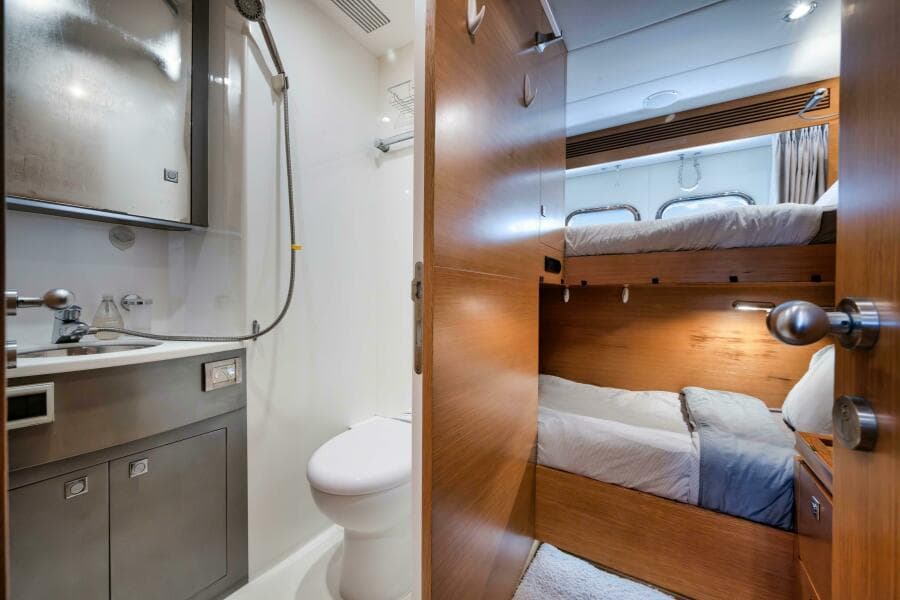 CREW CABIN 