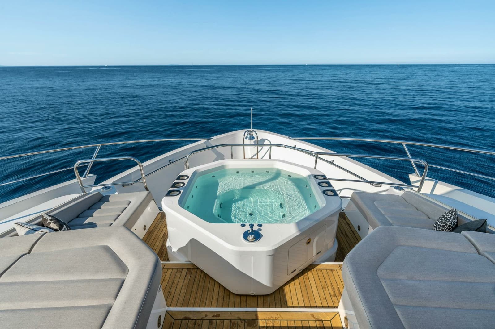 2020 Sunseeker Sunseeker 116 Yacht