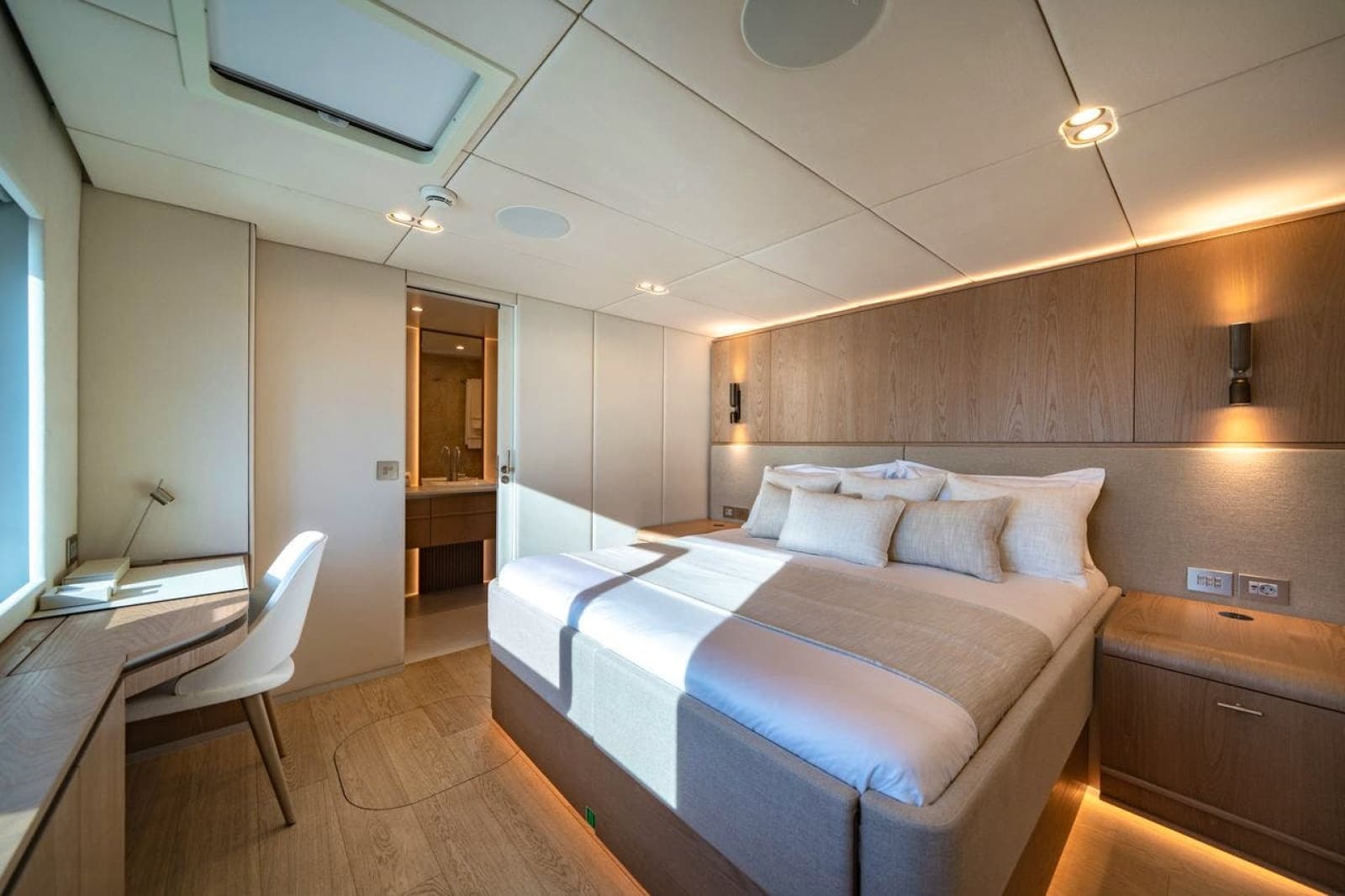 2025 SUNREEF YACHTS Sunreef 100 Power