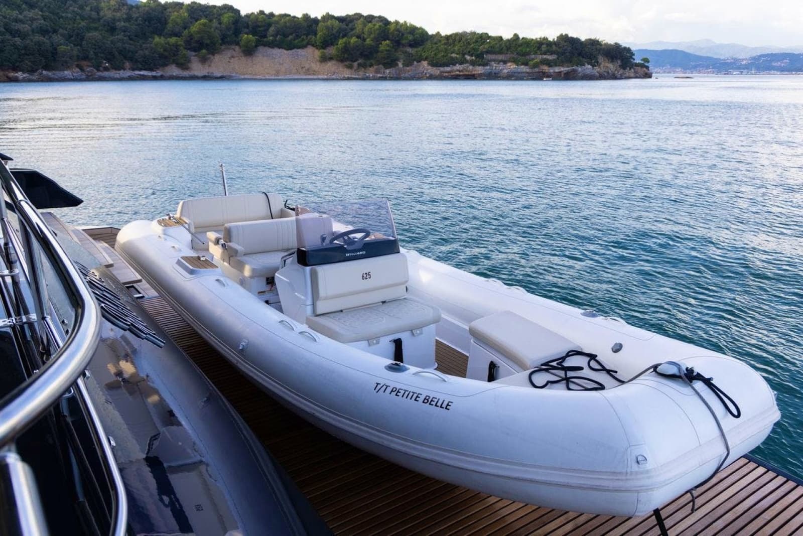 2025 SUNREEF YACHTS Sunreef 100 Power