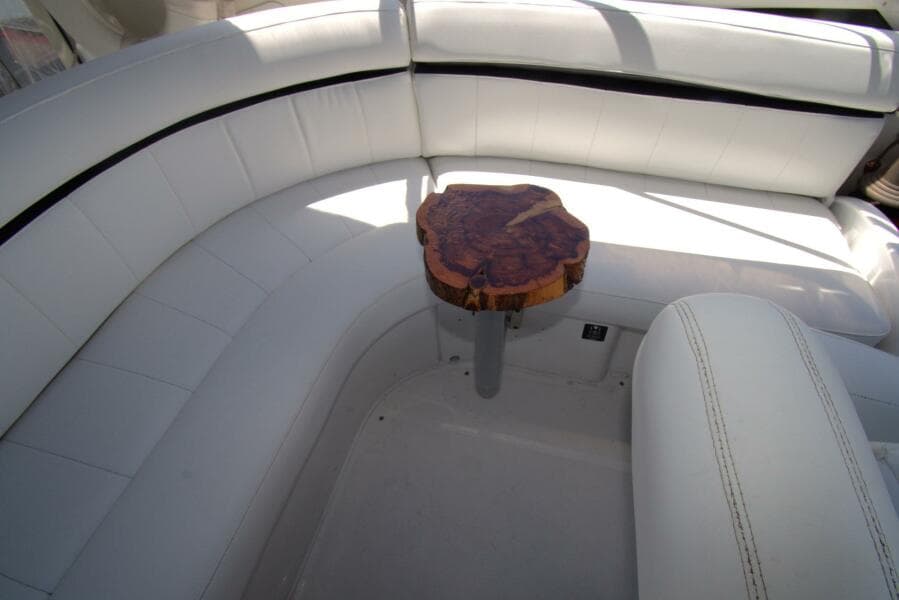2005 Carver 444 Cockpit Motor Yacht