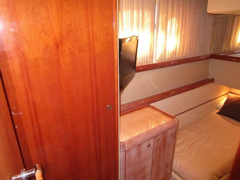Twin Cabin    