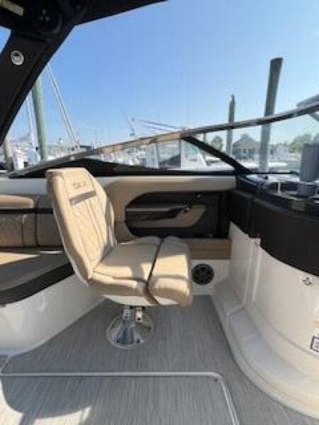 2016 Sea Ray 280 SLX