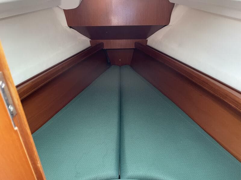 2003 Beneteau 