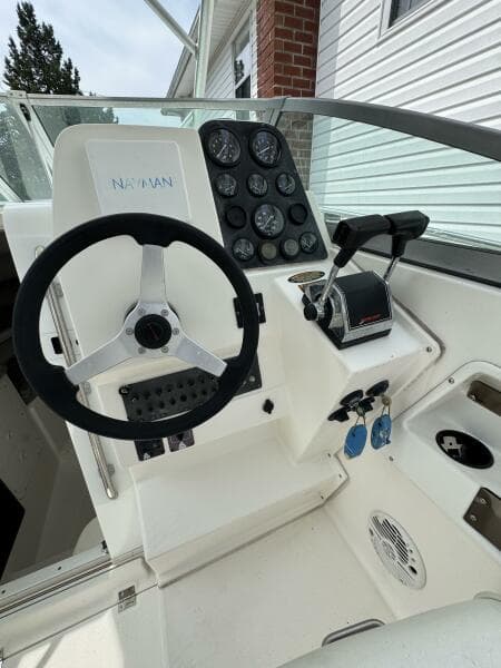 1999 Robalo 2640