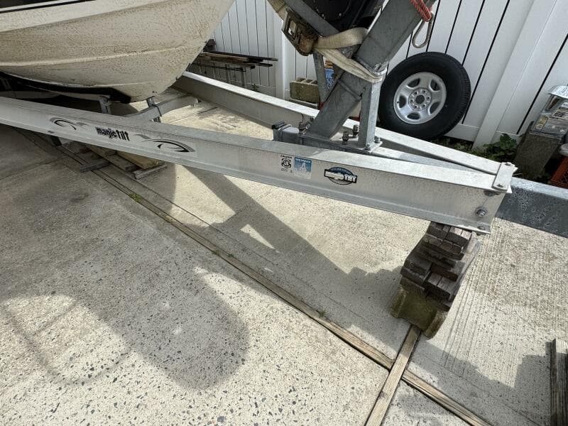 1999 Robalo 2640