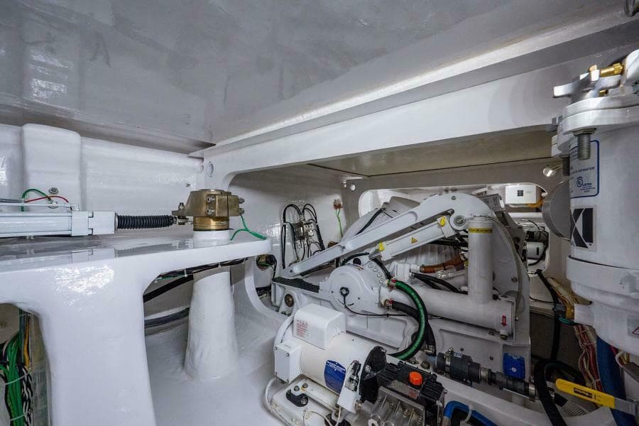 Starboard Rudder Room