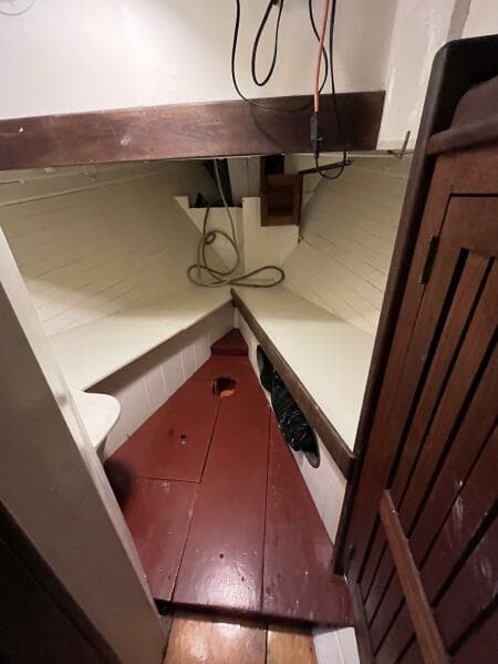 Gallant forward stateroom