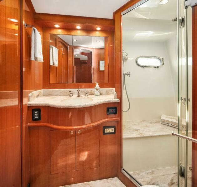 Guest Stateroom Head