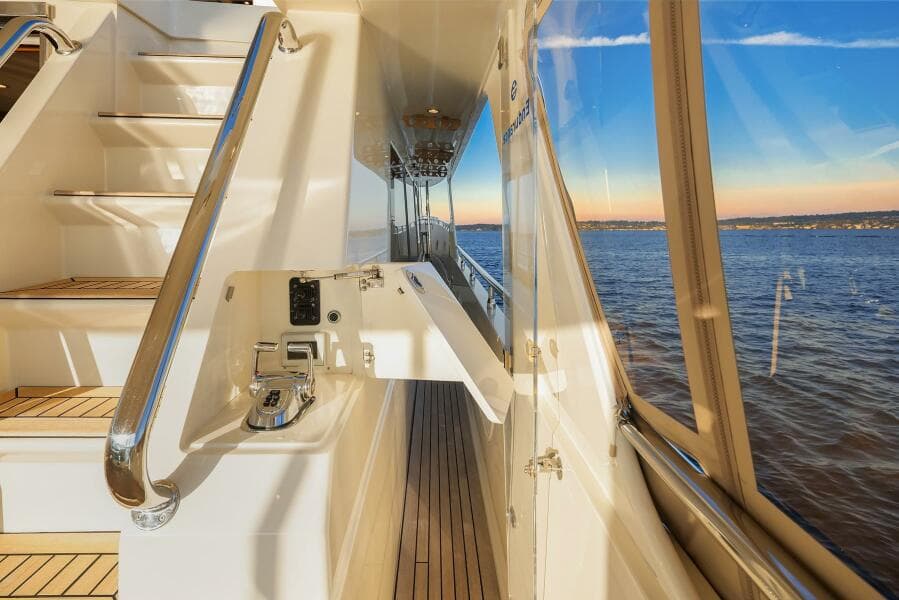 Side Deck