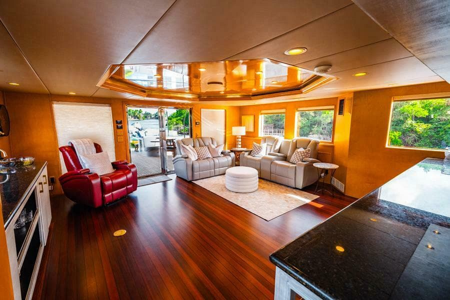 Skylounge Looking Aft