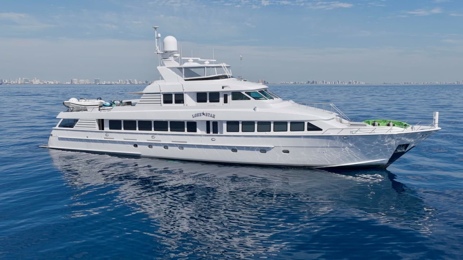 1995 Hatteras Flybridge Motor Yacht